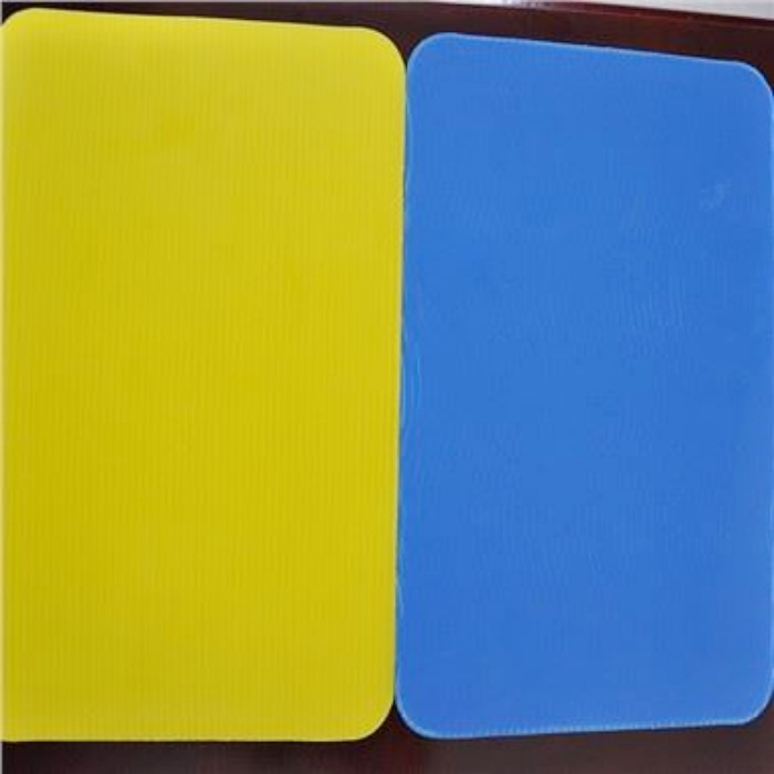 colored-coroplast-sheets